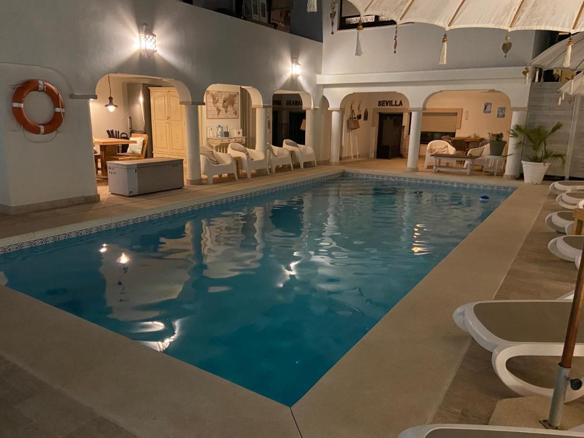 Casa Holandaluzas Marbella Near Beach, With Salt Water Pool And Private Parking 外观 照片
